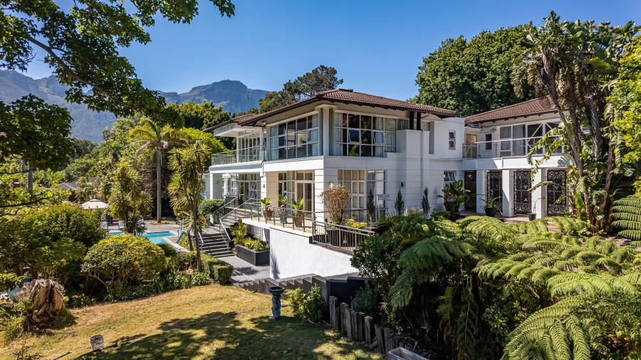 7 Bedroom Property for Sale in Constantia Western Cape